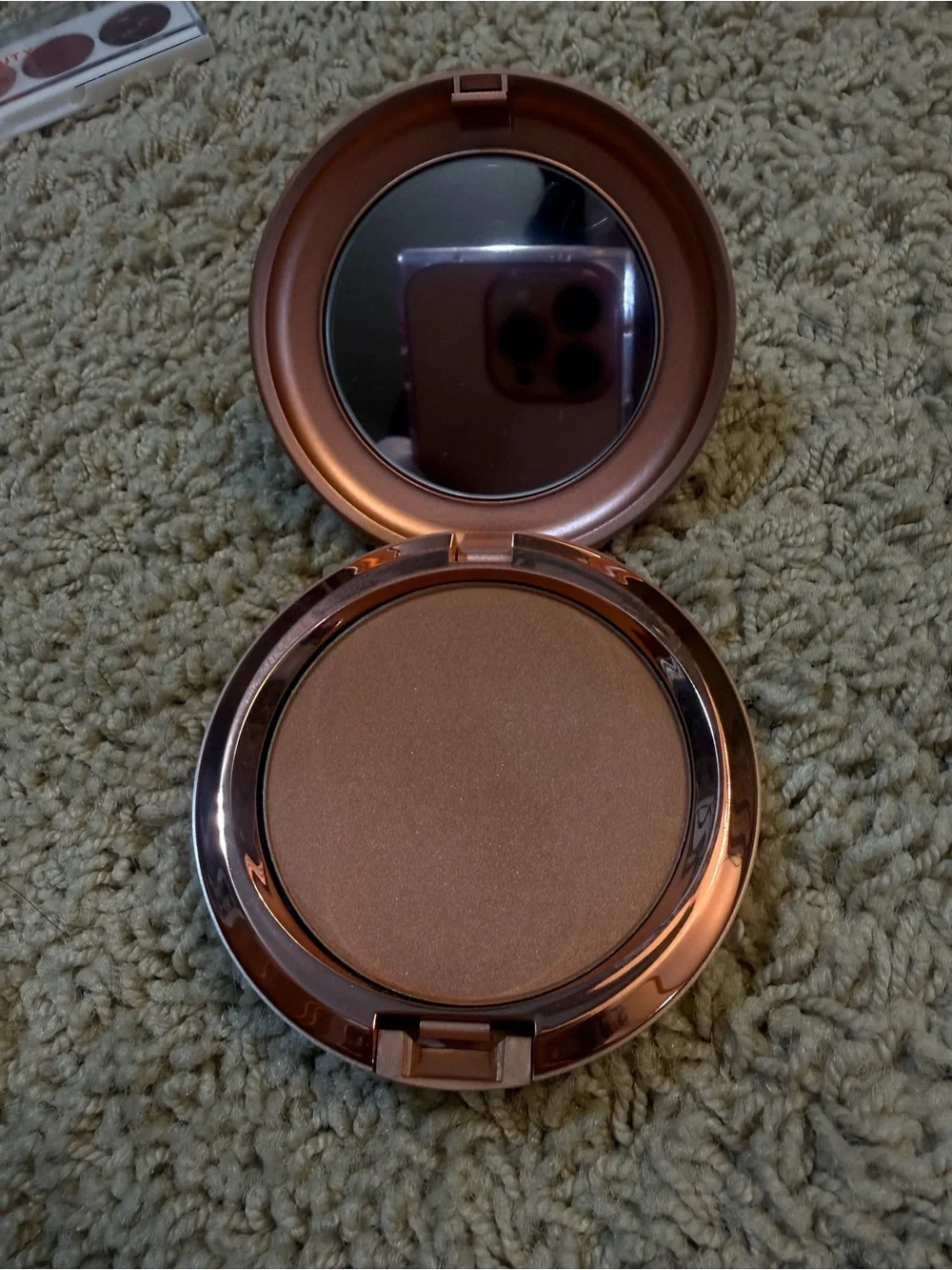 MAC Cosmetics Shimmering Rose Gold Bronzer Compact